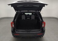2020 Ford Explorer in Miami, FL 33157 - 18148447 29