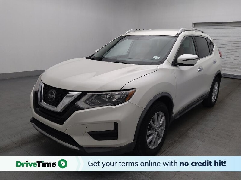 2018 Nissan Rogue in Gainesville, FL 32609 - 18148467