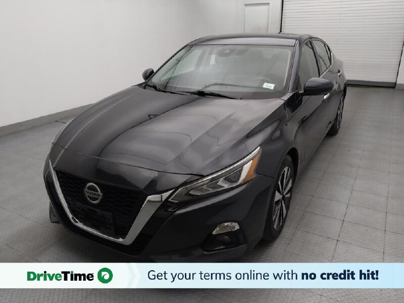 2019 Nissan Altima in Raleigh, NC 27604 - 18148483