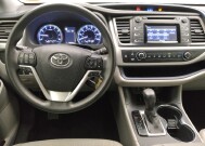 2019 Toyota Highlander in Lakewood, CO 80215 - 18148500 22