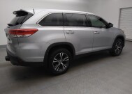 2019 Toyota Highlander in Lakewood, CO 80215 - 18148500 10