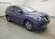 2017 Nissan Pathfinder in Columbus, OH 43228 - 18148549 11