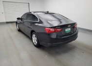 2023 Chevrolet Malibu in Cincinnati, OH 45255 - 18148554 5