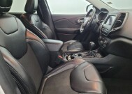 2019 Jeep Cherokee in Plymouth Meeting, PA 19462 - 18148558 21