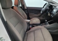 2016 Kia Forte in Glen Burnie, MD 21061 - 18148582 21