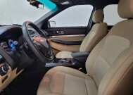 2016 Ford Explorer in Langhorne, PA 19047 - 18148595 17