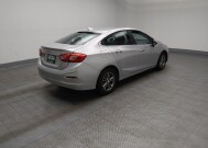 2018 Chevrolet Cruze in Midlothian, IL 60445 - 18148618 10