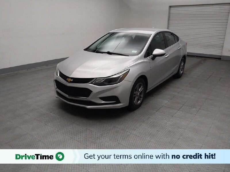 2018 Chevrolet Cruze in Midlothian, IL 60445 - 18148618