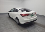 2017 Kia Forte in Las Vegas, NV 89102 - 18148796 5