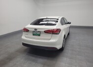 2017 Kia Forte in Las Vegas, NV 89102 - 18148796 7