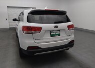 2016 Kia Sorento in Sanford, FL 32773 - 18148829 6