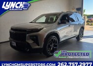 2025 Chevrolet Traverse in Burlington, WI 53105 - 18148870 1