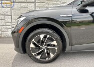 2021 Volkswagen ID.4 in Decatur, GA 30032 - 18148896 9