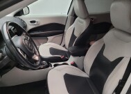 2018 Jeep Compass in Bakersfield, CA 93309 - 18148925 17