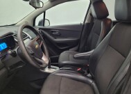 2015 Chevrolet Trax in Maple Heights, OH 44137 - 18149003 17