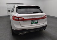 2017 Lincoln MKX in Ocala, FL 34471 - 18149011 6