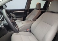 2019 Toyota Highlander in Winston-Salem, NC 27103 - 18149031 17
