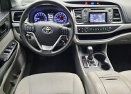 2019 Toyota Highlander in Winston-Salem, NC 27103 - 18149031 22