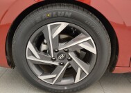 2025 Hyundai Elantra in Greensboro, NC 27407 - 18149042 31