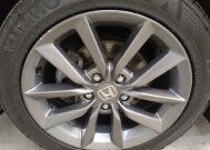 2020 Honda Civic in Fairfield, OH 45014 - 18149088 31