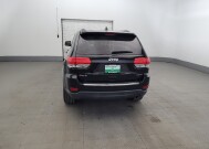 2017 Jeep Grand Cherokee in Pittsburgh, PA 15236 - 18149107 6
