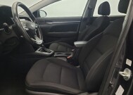 2020 Hyundai Elantra in Pittsburgh, PA 15236 - 18149108 17