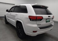 2018 Jeep Grand Cherokee in Jacksonville, FL 32225 - 18149208 5