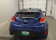 2016 Hyundai Veloster in Fairfield, OH 45014 - 18149302 7