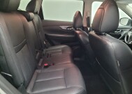 2015 Nissan Rogue in Bakersfield, CA 93309 - 18149314 19