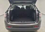 2018 Jeep Compass in Taylor, MI 48180 - 18149336 29