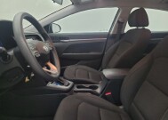 2020 Hyundai Elantra in Maple Heights, OH 44137 - 18149338 17