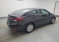 2020 Hyundai Elantra in Maple Heights, OH 44137 - 18149338 10