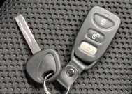 2019 Kia Optima in Houston, TX 77074 - 18149354 32