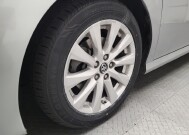 2019 Toyota Camry in Fresno, CA 93726 - 18149361 31