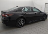 2022 Toyota Camry in Tampa, FL 33619 - 18149368 10