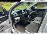 2014 Honda CR-V in Matthews, NC 28105 - 18149541 5
