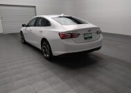 2020 Chevrolet Malibu in Tulsa, OK 74145 - 18149707 5