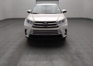 2019 Toyota Highlander in Fort Worth, TX 76116 - 18149718 15