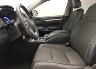 2019 Toyota Highlander in Fort Worth, TX 76116 - 18149718 17