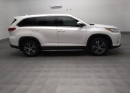 2019 Toyota Highlander in Fort Worth, TX 76116 - 18149718 11
