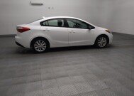 2016 Kia Forte in Arlington, TX 76011 - 18149742 10