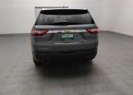 2019 Chevrolet Traverse in Oklahoma City, OK 73139 - 18149754 6