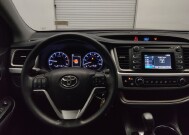 2018 Toyota Highlander in Arlington, TX 76011 - 18149760 22
