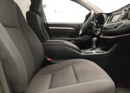 2018 Toyota Highlander in Arlington, TX 76011 - 18149760 21