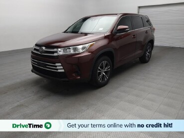 2018 Toyota Highlander in Arlington, TX 76011