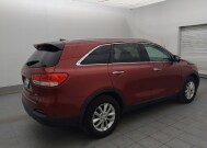 2016 Kia Sorento in Tampa, FL 33612 - 18149832 10