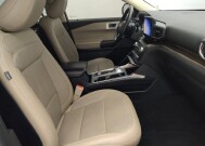 2020 Ford Explorer in Jacksonville, FL 32210 - 18149899 21
