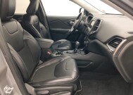 2019 Jeep Cherokee in Jacksonville, FL 32210 - 18149900 21