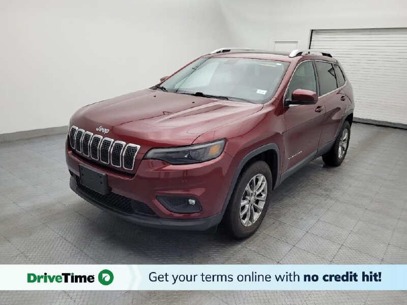 2019 Jeep Cherokee in Fayetteville, NC 28304 - 18149989