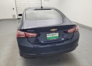 2022 Chevrolet Malibu in Raleigh, NC 27604 - 18150049 6